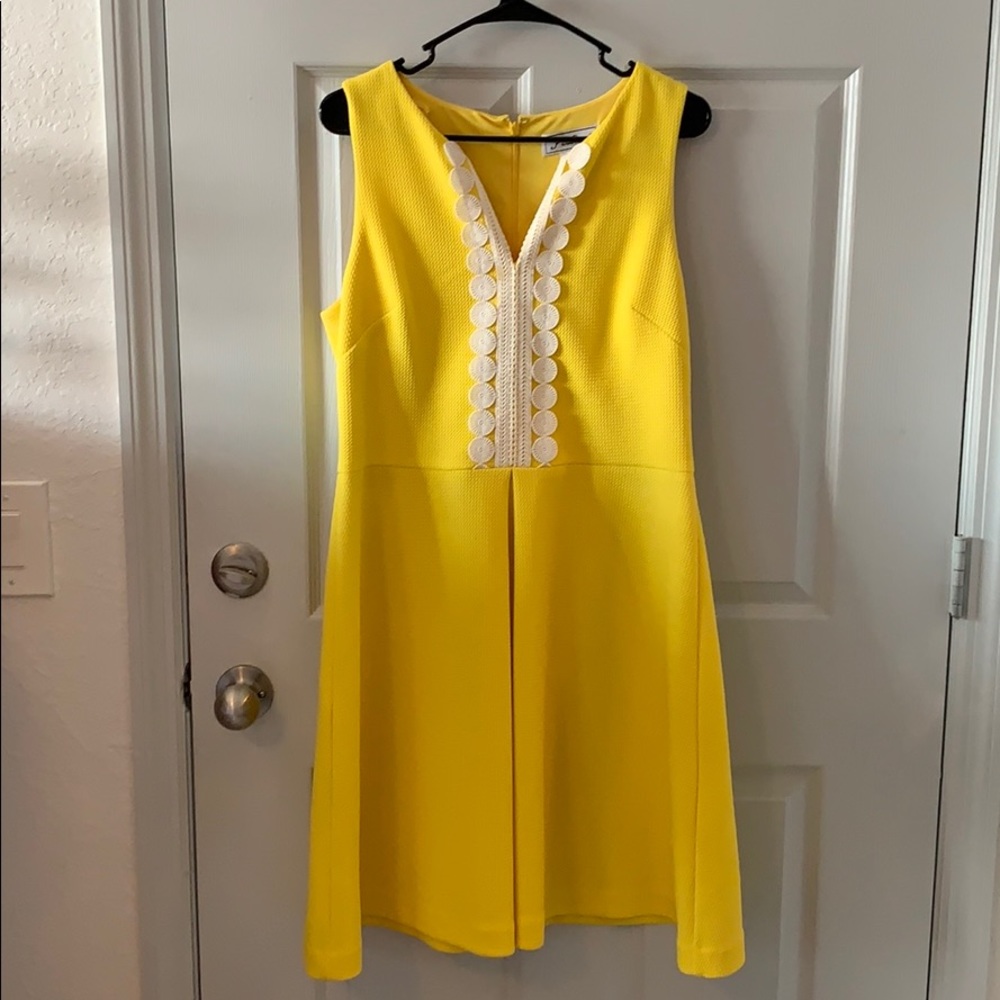 Yellow Dress!